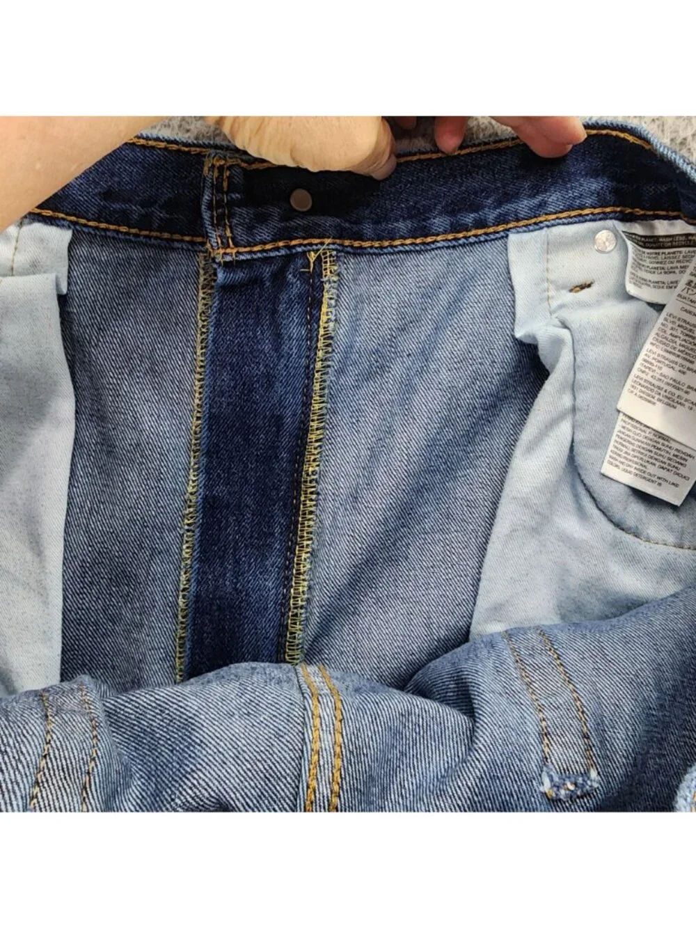 Levis Jeans Mens 42x29 550 Blue Cotton Denim Relaxed Fit Tapered Leg *Read*